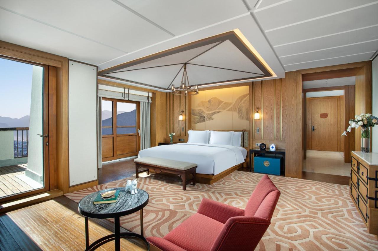 Hotel Indigo Diqing Moonlight City By Ihg Σάνγκρι-Λα Εξωτερικό φωτογραφία